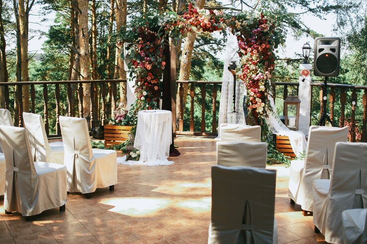 The Ultimate Guide to Booking Your Wedding Venue